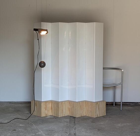 acrylic and pinewood screen